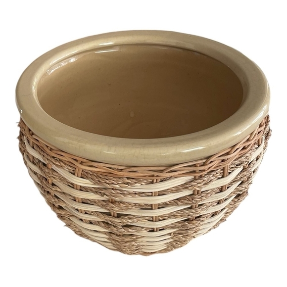 Large Rattan Round Plant Pot Beige Wicker Planter Indoor Ceramic Plant Pot - Picture 3 of 4